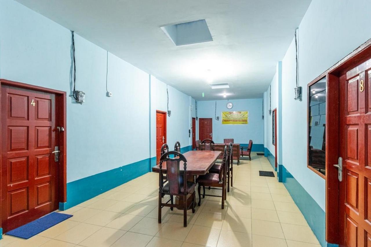 Reddoorz Syariah @ Jalan Setiabudi Medan 3 Екстер'єр фото