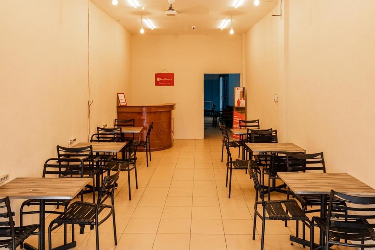 Reddoorz Syariah @ Jalan Setiabudi Medan 3 Екстер'єр фото