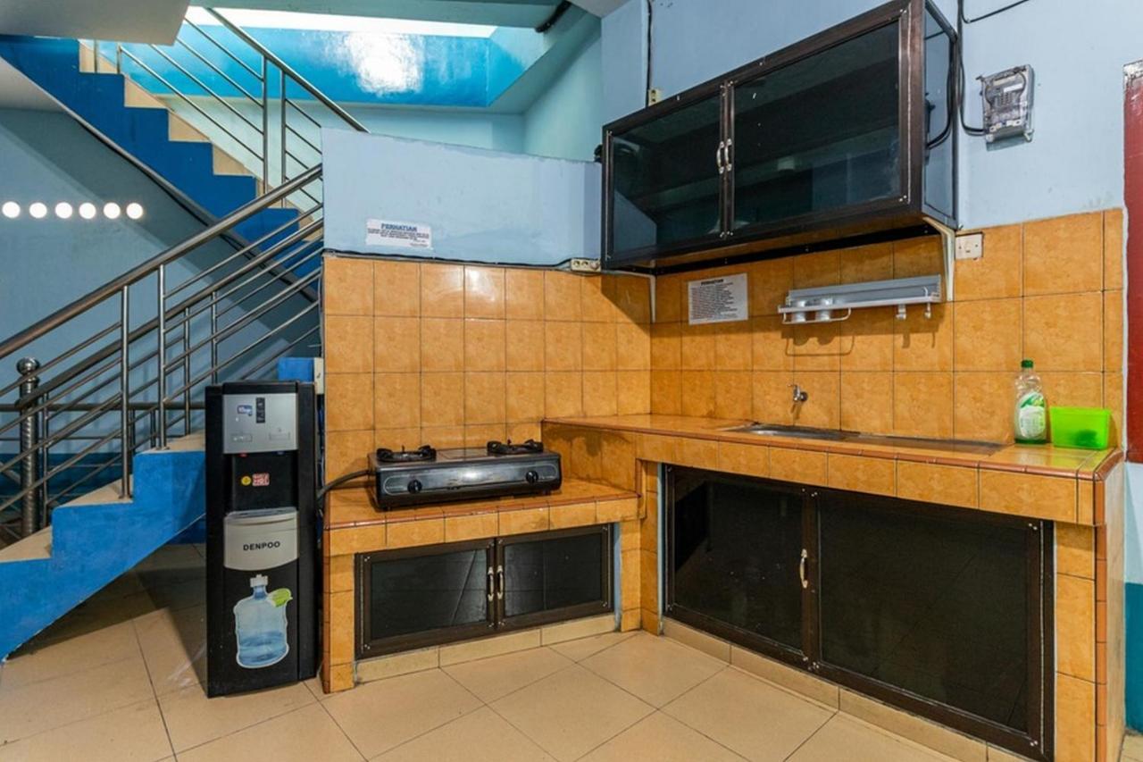 Reddoorz Syariah @ Jalan Setiabudi Medan 3 Екстер'єр фото